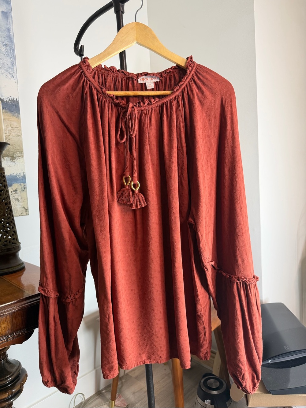 Knox Rose Rust Red Tassel Peasant Blouse